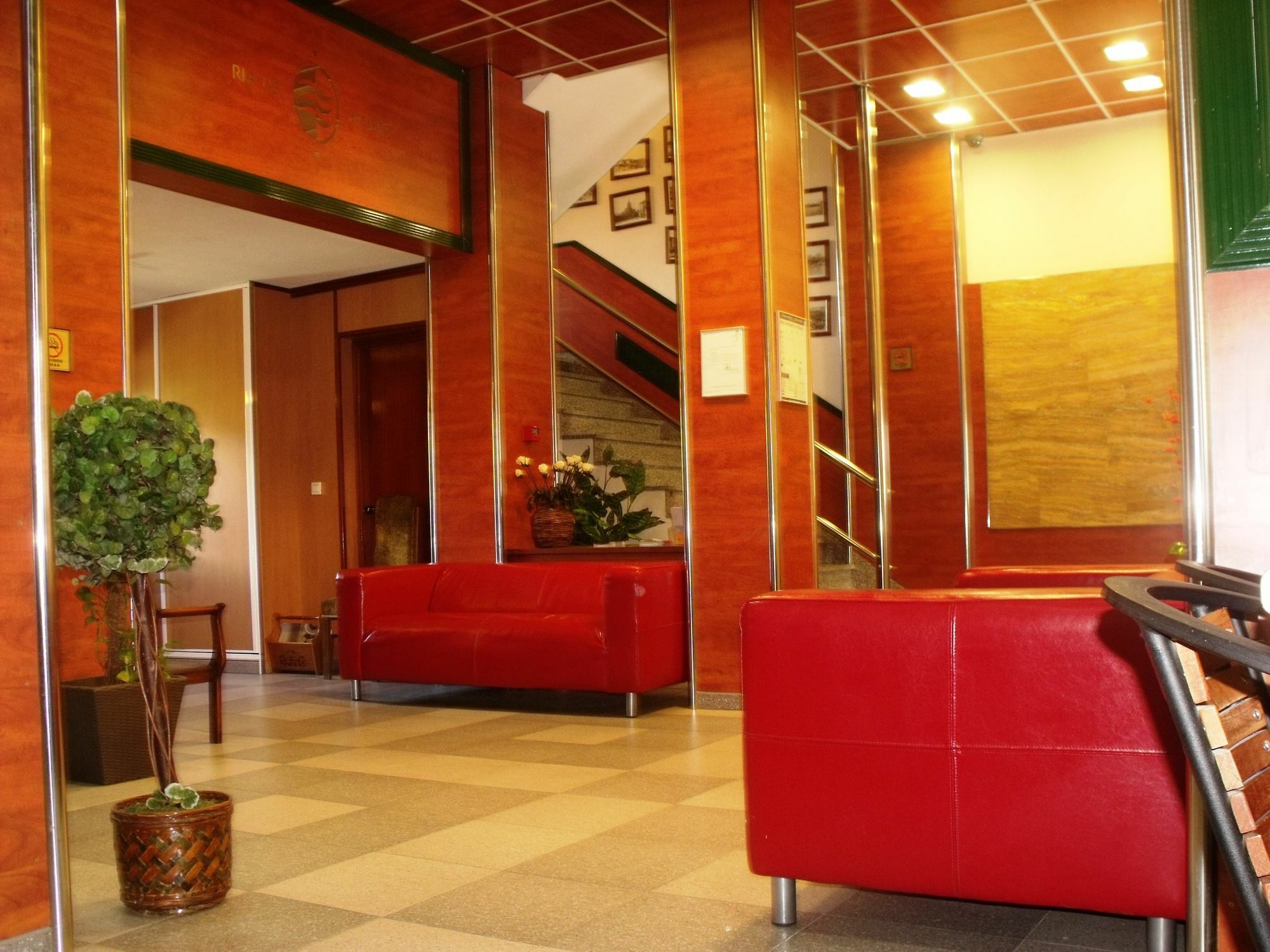 Hotel Ria De บิลเบา ภายนอก รูปภาพ